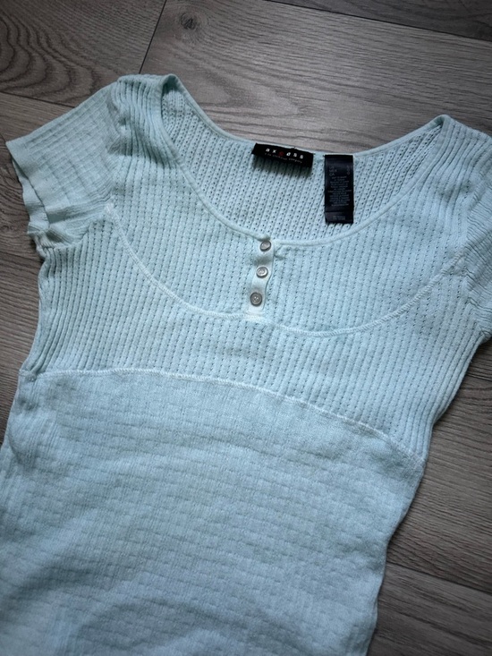 Axcess Top - Picture 5 of 7